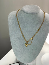 Load image into Gallery viewer, EVA NECKLACE
